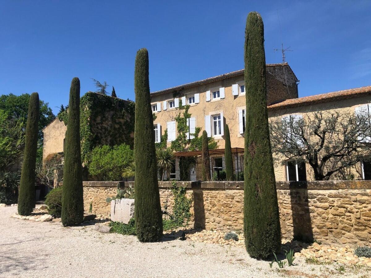 Domaine de la Dragonette Mas from the 18th century in the heart of Provence- Lubéron-Avignon Villa Entraigues-sur-la-Sorgue Habitación foto